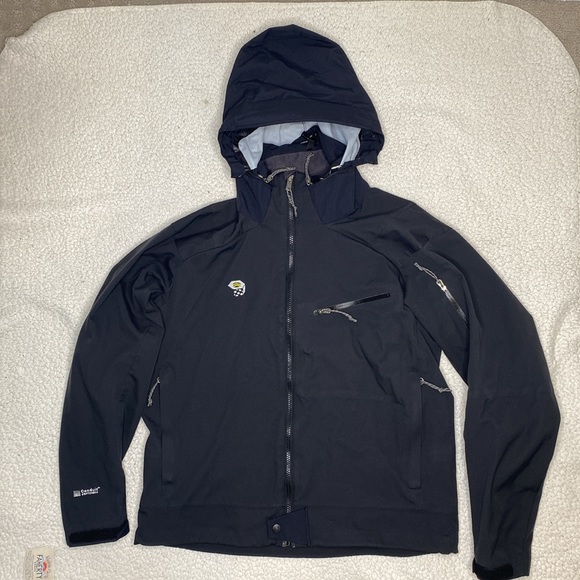Mountain Hardwear Jackets & Coats Mountain Hardwear Black